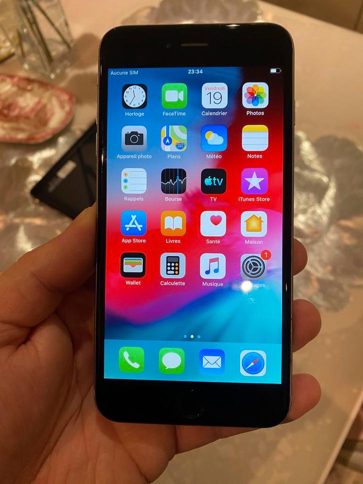 Iphone 6 plus 16gb batterie 80% etat neuf lire l annonce !, Télécoms, Téléphonie mobile | Apple iPhone, Comme neuf, 16 GB, iPhone 6