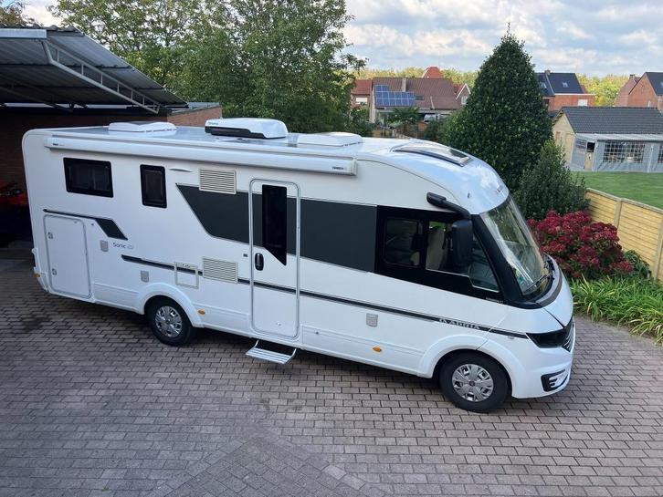 Adria Sonic Plus 700 SL, Caravans en Kamperen, Mobilhomes, Particulier, tot en met 4, Integraal, Adria, Fiat, Diesel, Handgeschakeld
