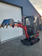 Mini-pelle Yama R10 bras pivotant NEUVE KINGWAY, Articles professionnels, Machines & Construction | Grues & Excavatrices, Enlèvement