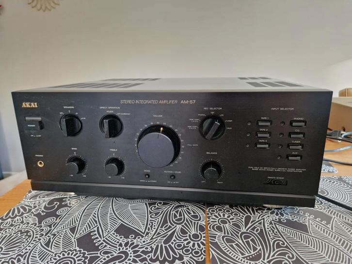 Akai AM-57 krachtige versterker, Audio, Tv en Foto, Versterkers en Ontvangers, Gebruikt, Stereo, 120 watt of meer, Overige merken