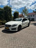 Mercedes A180 AMG, Auto's, 4 cilinders, Leder en Stof, Wit, 1595 cc