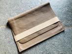 Étui ordinateur portable bon état, cuir véritable gris-beige, Enlèvement ou Envoi, Allerlei, Protection faces avant et arrière