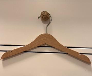 Houten kinderkledinghangers 35 stuks Nieuw beschikbaar voor biedingen