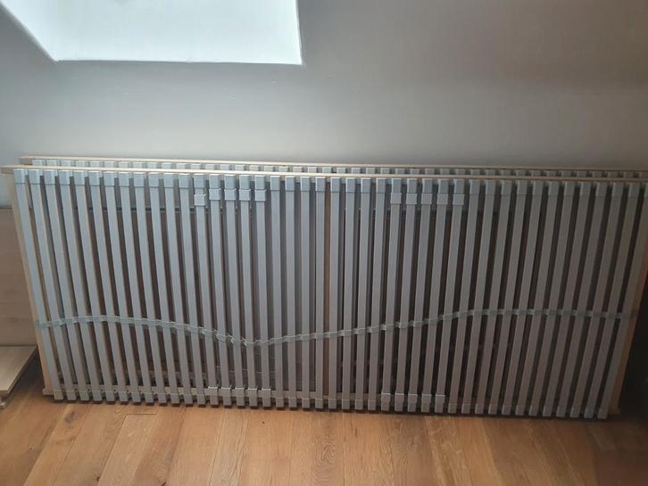 2 lattenbodems van 90cm op 200cm, Huis en Inrichting, Slaapkamer | Matrassen en Bedbodems, Zo goed als nieuw, Ophalen
