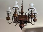 Landelijke houten kroonluchter met melkglazen kapjes, Ophalen, Gebruikt, Hout