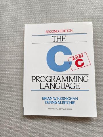 The C Programming Language second edition beschikbaar voor biedingen