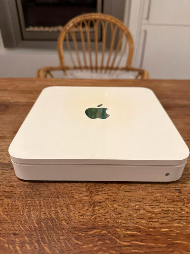 Apple Time Capsule 2TB Router en Backup, Computers en Software, Routers en Modems, Zo goed als nieuw, Router, Ophalen of Verzenden
