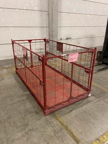 Opvouwbare en stapelbare metalen frames / gitterboxen beschikbaar voor biedingen