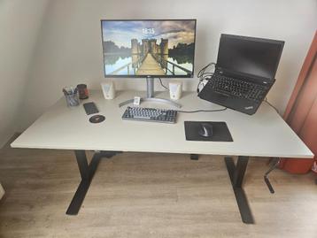 Ikea Trotten Standing Desk beschikbaar voor biedingen