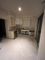 Keuken in L vorm, Ophalen, Hoekkeuken, Zo goed als nieuw, Hout