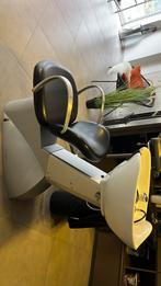 Wasunit met 2 kapperstoelen, Ophalen, Gebruikt