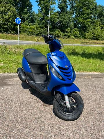 Zip 4t 50cc iget sp uitgevoerd 2019 beschikbaar voor biedingen