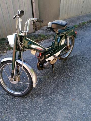 Brommer motobecane 50cc beschikbaar voor biedingen