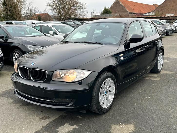 BMW 118i, Autos, BMW, Entreprise, Achat, Série 1, ABS, Airbags, Bluetooth, Air conditionné automatique, Vitres électriques, Peinture métallisée