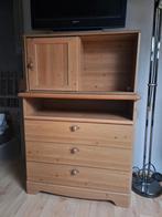 Commode en klein kastje om op te hangen, Ophalen