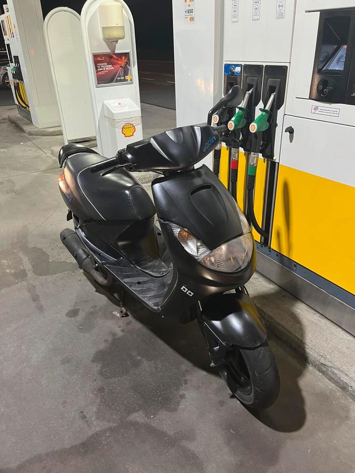 Peugeot vivacity 2t 50cc, Vélos & Vélomoteurs, Scooters | Peugeot, Comme neuf, Vivacity, Classe A (25 km/h), Deux-temps, Enlèvement