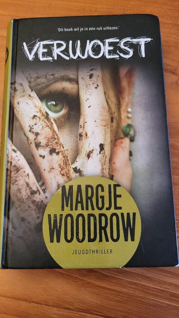 Verwoest - Margje Woodrow - jeugdthriller, Boeken, Kinderboeken | Jeugd | 13 jaar en ouder, Nieuw, Ophalen of Verzenden