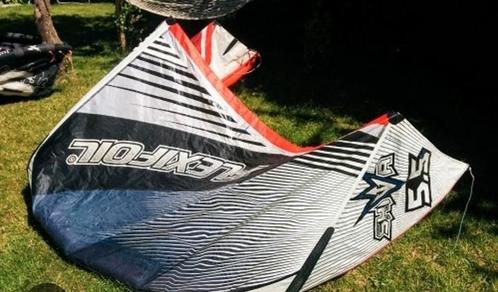 Complete kiteset, Watersport en Boten, Kitesurfen, Zo goed als nieuw, Bar, Ophalen
