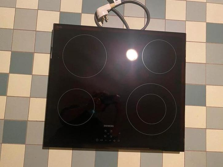 Siemens keramische kookplaat, standaard nismaat, Electroménager, Tables de cuisson, Neuf, Encastré, 4 zones de cuisson, Enlèvement