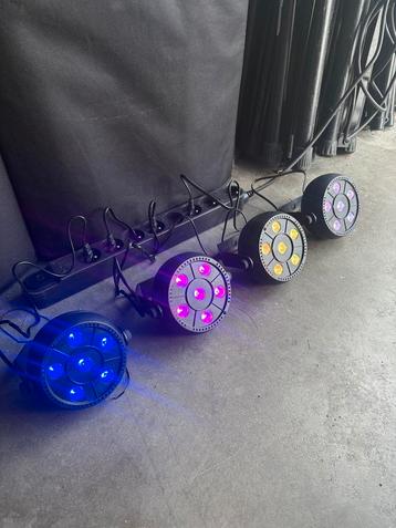 NIEUW set mini led par 4 stuks beschikbaar voor biedingen