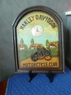 Vintage Harley Davidson wandklok, moto reliëf, 39x30x3,5cm., Motoren, Ophalen of Verzenden, Gebruikt
