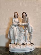 Figurines galantes en porcelaine, Enlèvement