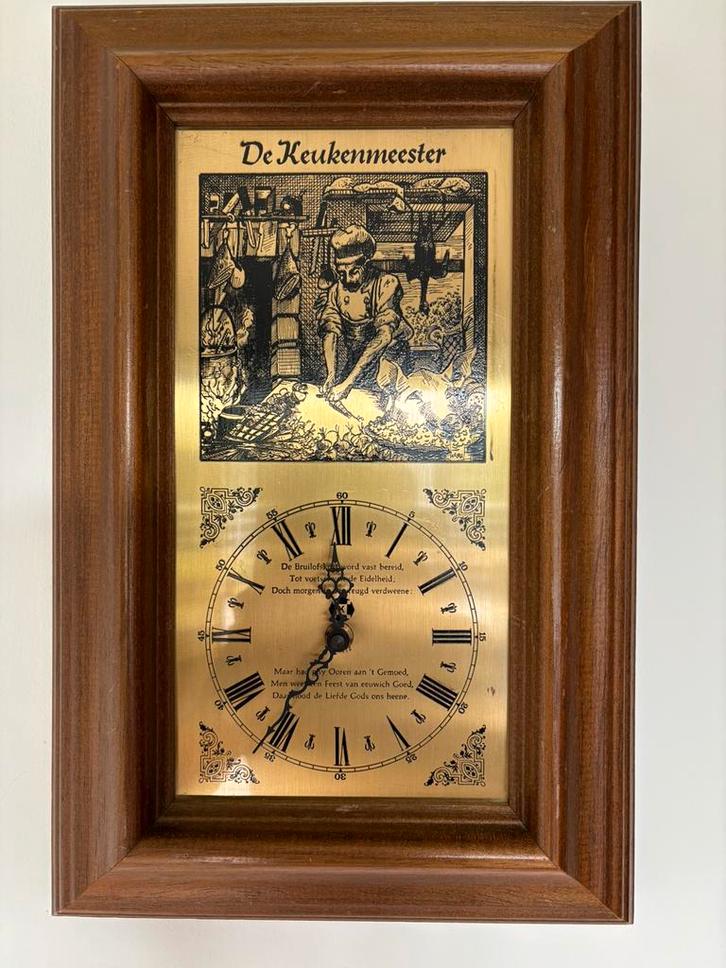 Wandklok met gravure, Antiek en Kunst, Antiek | Klokken, Ophalen