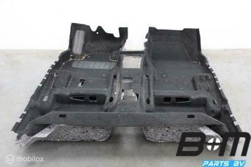 Vloermat met demping VW Taigo 2G1863367C beschikbaar voor biedingen