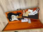 Fender stratocaster Dave Murray 2012 (eerste serie), Muziek en Instrumenten, Snaarinstrumenten | Gitaren | Elektrisch, Ophalen