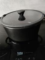 Kookpot zwart, Huis en Inrichting, Keuken | Potten en Pannen, Ophalen of Verzenden, Inductieplaat, Zo goed als nieuw, Kookpan of Snelkookpan