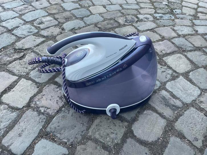Stoomstrijkijzer Philips perfectcare aqua, Elektronische apparatuur, Strijkijzers en Strijkplanken, Zo goed als nieuw, Ophalen