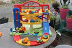 garage de jeux avec ascenseur voitures différentes incluses, Enlèvement ou Envoi, Utilisé