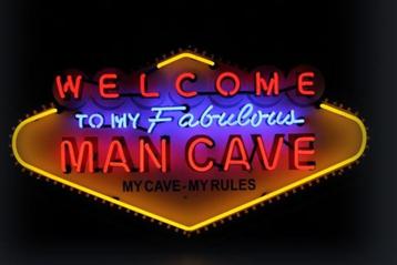 Welcome to my fabulous mancave neon en veel andere USA neons