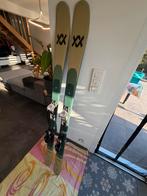 Ski VOLKL BLAZE 82, Sports & Fitness, 160 à 180 cm, Autres marques, Carving, Skis