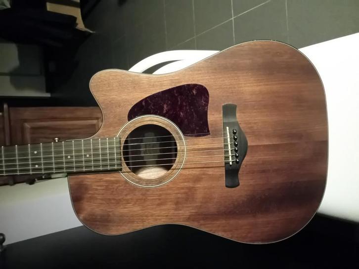 Ibanez aw54ce-opn, Muziek en Instrumenten, Snaarinstrumenten | Gitaren | Akoestisch, Zo goed als nieuw, Met (piezo-)element, Ophalen
