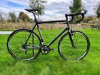 Trek One Series 1.2, 28 inch, Gebruikt, 15 tot 20 versnellingen, 61 tot 65 cm