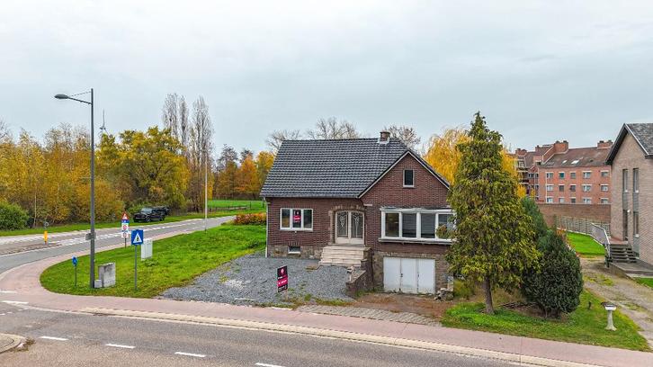 Centraal gelegen openbebouwing in Hasselt, Immo, Huizen en Appartementen te koop, D