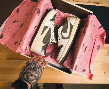 Nike Air Jordan 1 Low Reverse Mocha, Enlèvement ou Envoi, Neuf