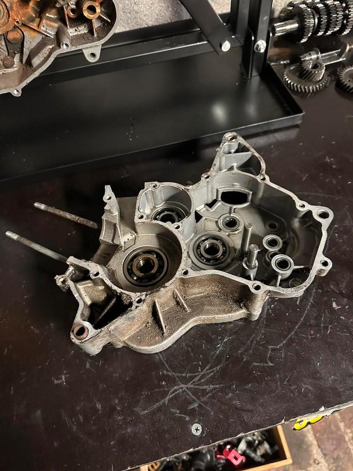 Carter d’embrayage am6 v2 beta sherco mrt hm 50 beta 50cc dt, Vélos & Vélomoteurs, Pièces de cyclomoteur | Général, Enlèvement ou Envoi