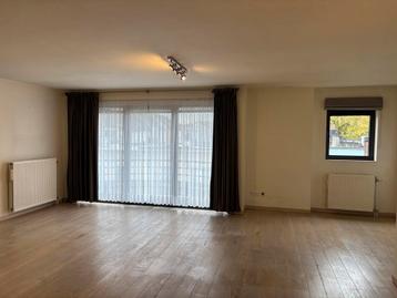 Appartement te huur in Aalst, 2 slpks disponible aux enchères