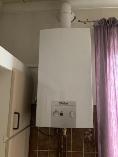 TurboMag Vaillant 17-2 badverwarmer doorstromer gas, Doe-het-zelf en Bouw, Chauffageketels en Boilers, Gebruikt, Boiler, Aardgas