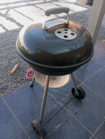 BBQ weber beschikbaar voor biedingen