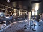 Bar om over te dragen, Zakelijke goederen, Exploitaties en Overnames