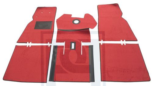 Mattenset PV544 rood pasvorm (bedekt gehele vloer) 6 delig V, Auto-onderdelen, Interieur en Bekleding, Volvo, Nieuw, Ophalen of Verzenden