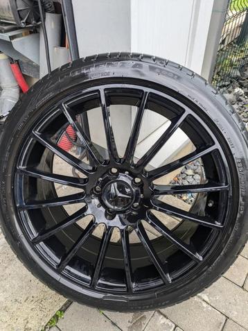 Mercedes w204 c63 look velgen 19inch  beschikbaar voor biedingen