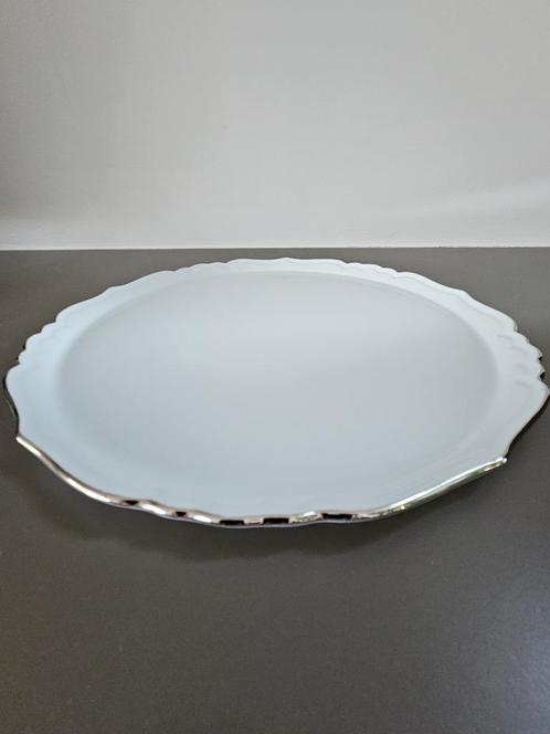 Porseleinen antieke schaal LIMOGES, Verzamelen, Porselein, Kristal en Bestek, Zo goed als nieuw, Bord of Schaal, Porselein, Verzilverd