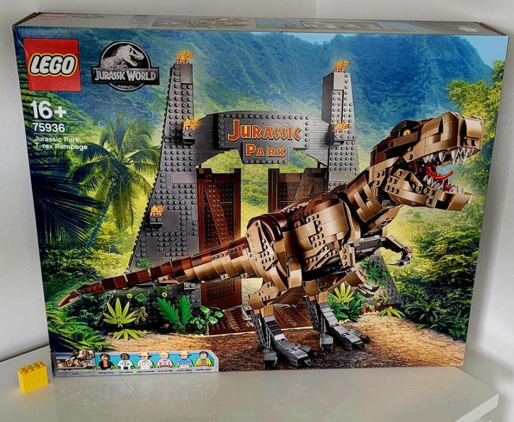 Lego 75936 Jurassic Park T-rex chaos, Kinderen en Baby's, Speelgoed | Duplo en Lego, Nieuw, Lego, Complete set, Ophalen of Verzenden