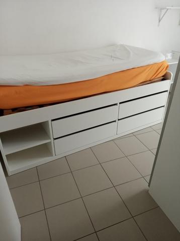 Lit avec rangement, sommier modulable, matelas et surmatelas beschikbaar voor biedingen