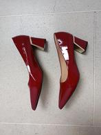 Damesschoenen maat 46, Ophalen of Verzenden, Zo goed als nieuw, Rood
