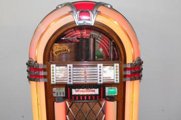 Jukebox WURLITZER 1015 en parfait état